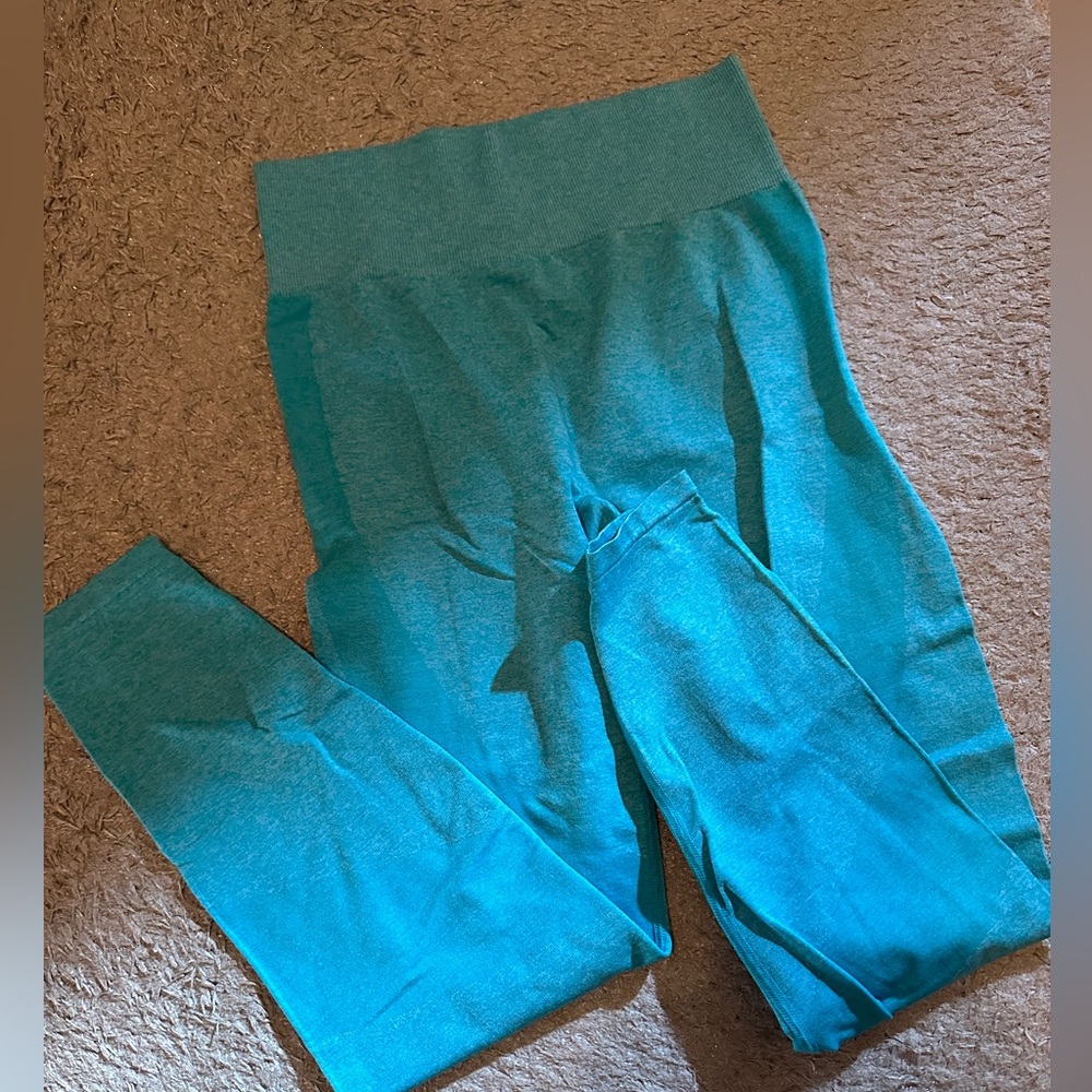 Workout pants